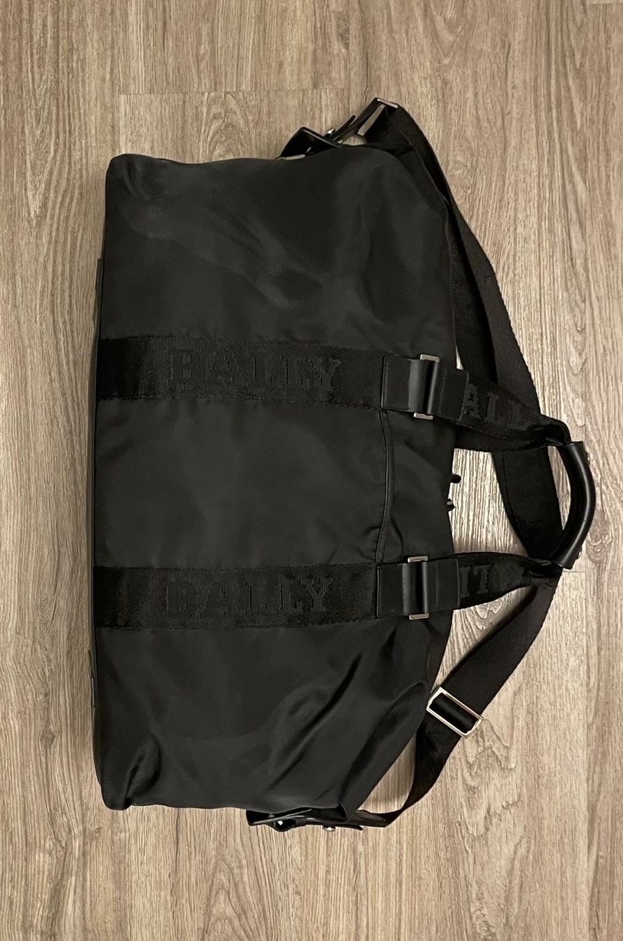 Bally Taschen: BALLY Reisetasche / Weekender - Schnäppchen! – Gebraucht aus Bremgarten AG von Luxury-Market 4
