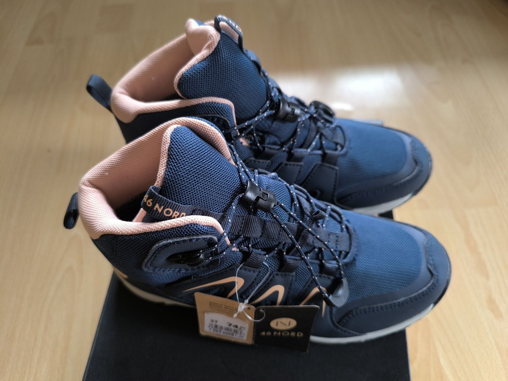 Damenschuhe: chaussures de marche 37 NEUVES – Neu und originalverpackt aus Arnex-sur-Orbe von mbdaso 1