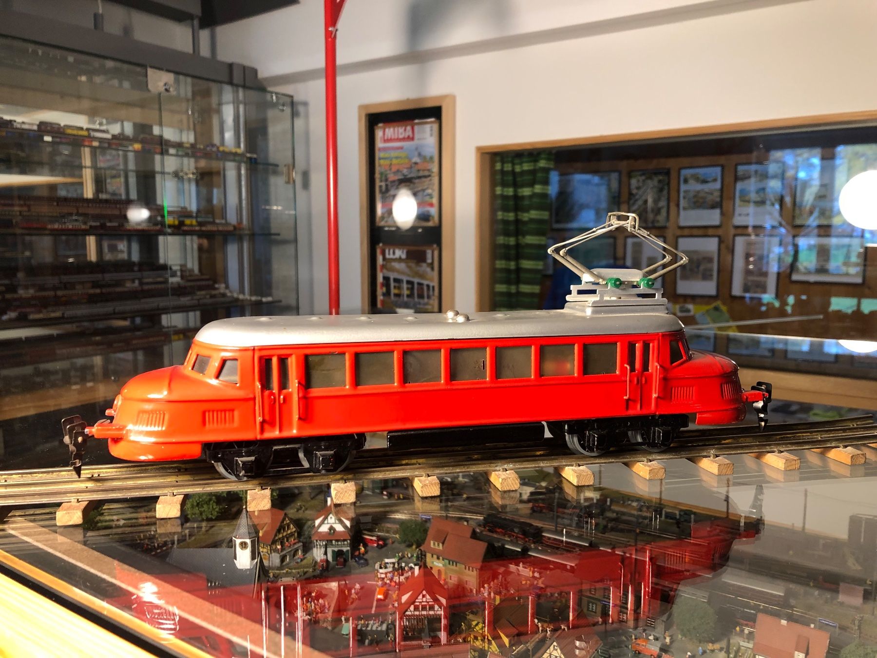 Märklin Modellini di ferrovie: märklin E-Look Roter Pfeil – Usato da Klarsreuti venduto da Sbirolipiero 2