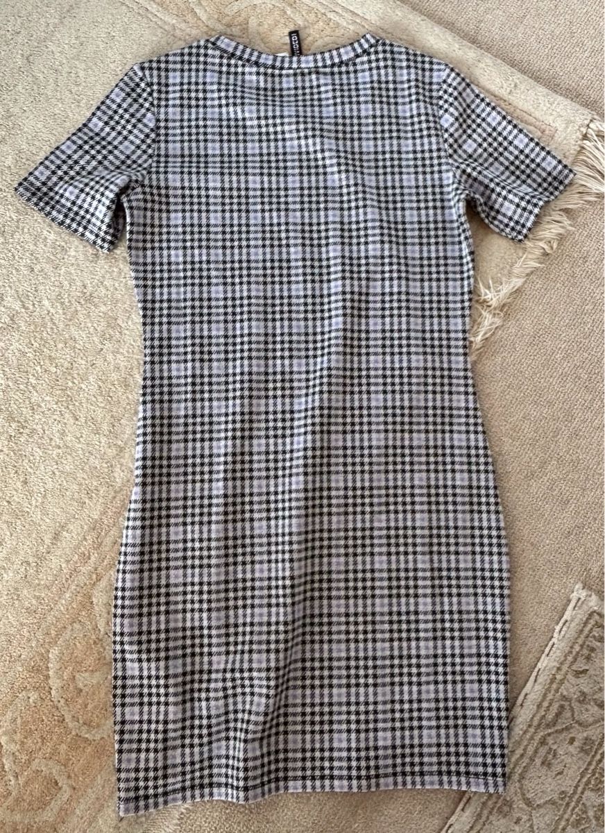 H&M Robes: Kleid – D'occasion à Eggersriet par car_w5cl