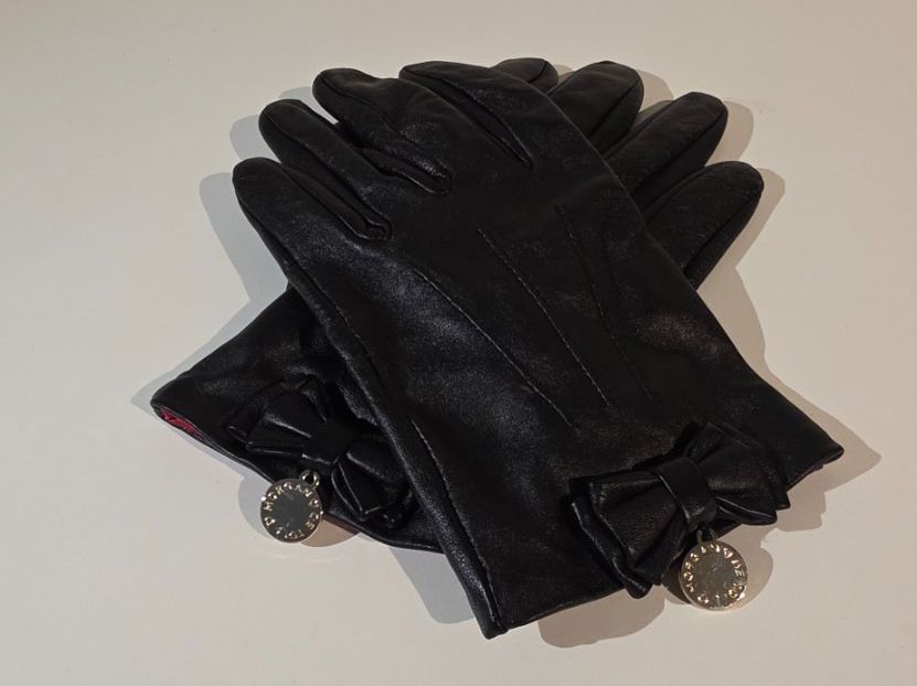 Guanti & manicotti: Elegante Lederhandschuhe, schwarz, Grösse 7 – Usato da Wichtrach venduto da Croianer