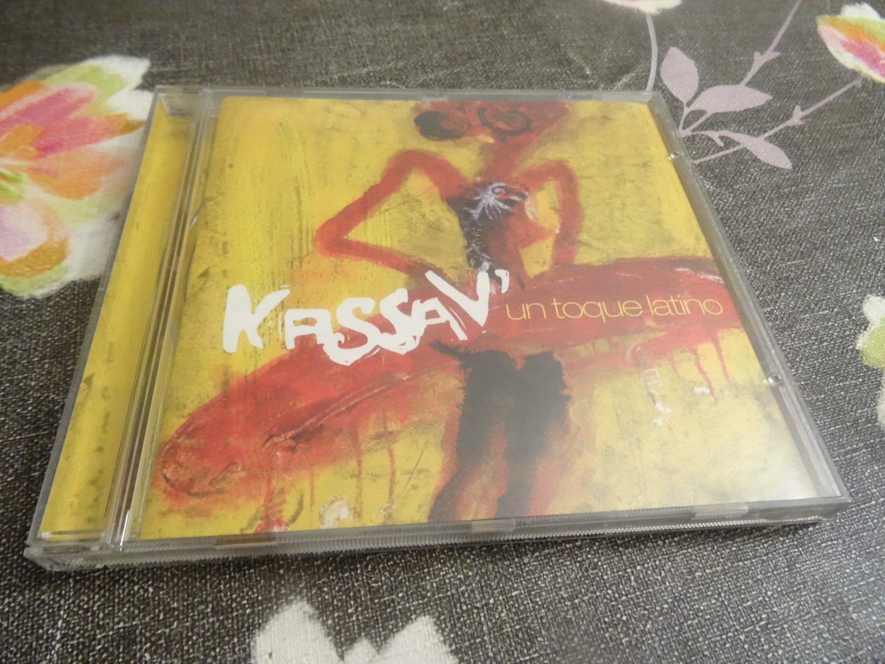CDs: Kassav - un Toque Lation CD – Gebraucht aus Olten von Disc-Ausverkauf