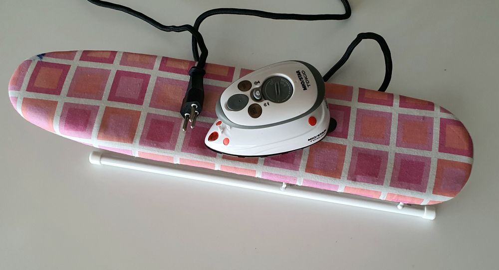 Dampfbügelhandschuhe - Mini Bügelbrett Als Handschuh Für Kleidung