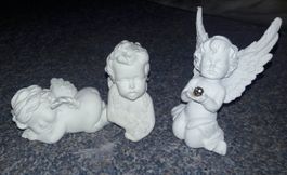 3 kleine Putten Engel Figuren