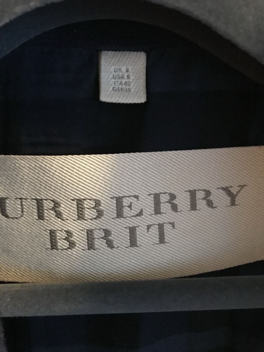 Burberry Jacken: Burberry jacket – Gebraucht aus Fällanden von jen_5rbs 2
