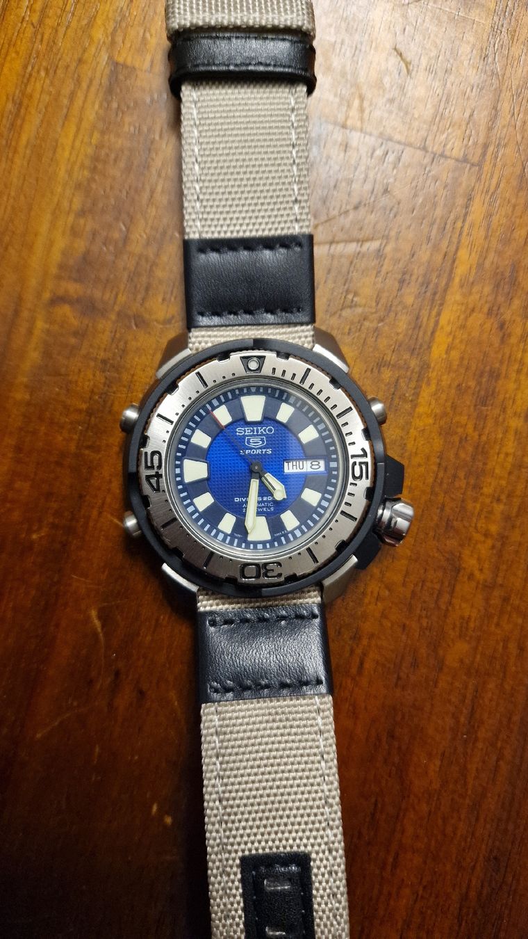 Seiko Orologi: Seiko "Frankenmonster"  SKZ245 – Nuovo (secondo la descrizione) da Urtenen-Schönbühl venduto da Saints67 5