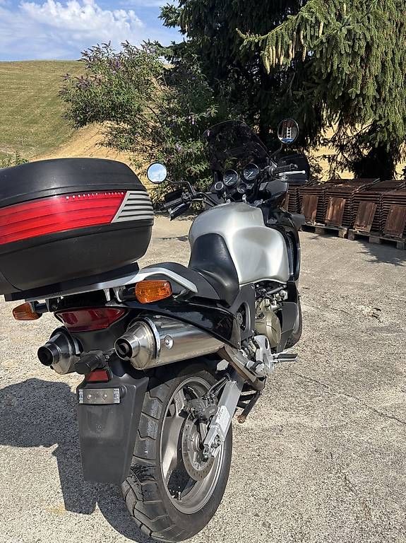 Touring: Honda Varadero 1000 – D'occasion à Buchen BE par wva_7slf 3