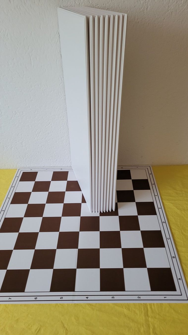 Giochi: 10 x KLAPPBAR BRAUN WEISS SCHACHPLAN – Nuovo e nell'imballaggio originale da Chur venduto da Artona0903 1