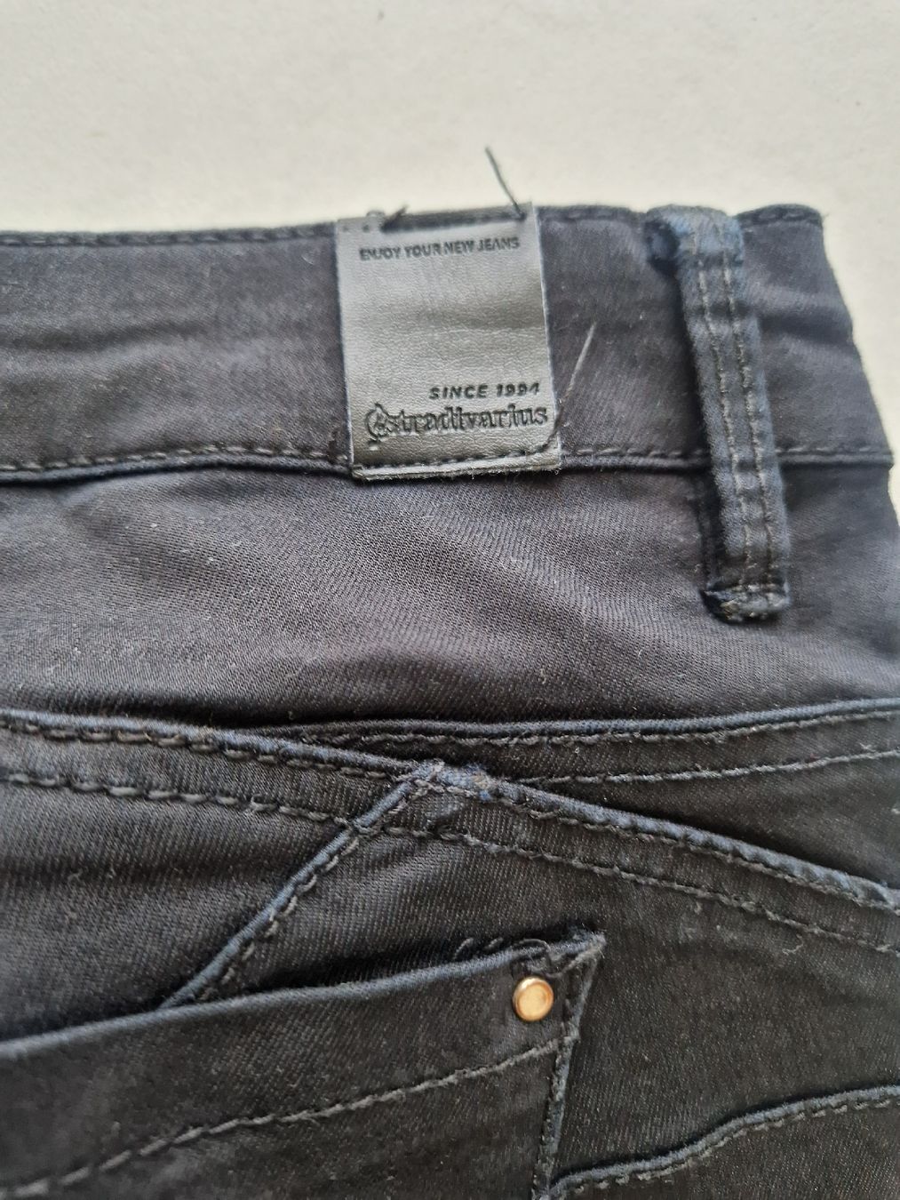 Stradivarius Jeans: Jeans Stradivarius Damen  – Gebraucht aus Bassersdorf von DonSolo 3