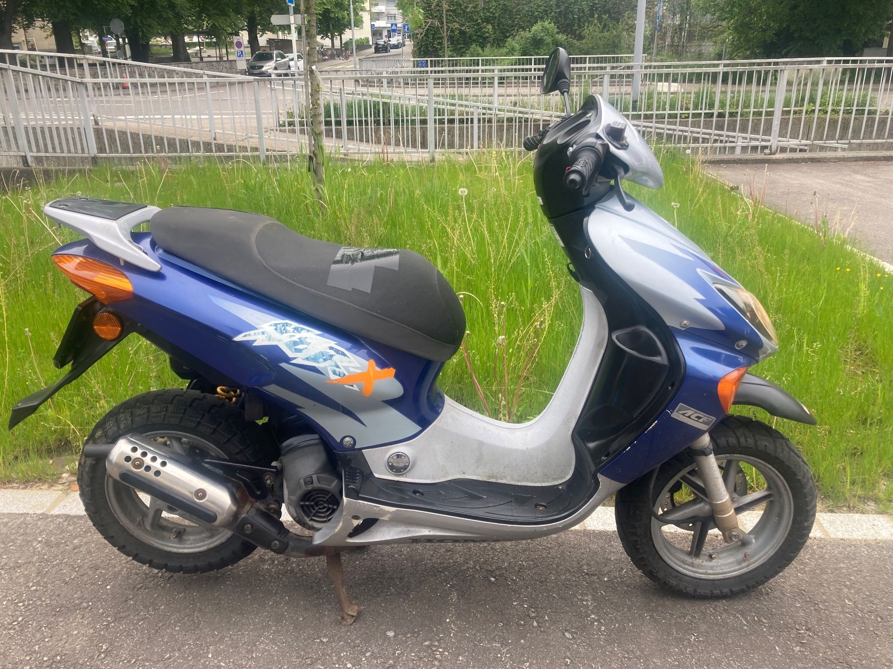 Honda Scooter: Hinda szx 50 – Usato da St.Gallen venduto da niki112 1