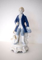 Rokoko Porzellan-Figur Mann Hund Mozart Barock antik DDR GDR