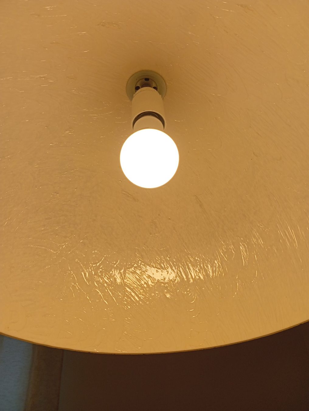 Lampadari & plafoniere: *****Fiberglas Hängeleuchte ***** – Usato da Giswil venduto da Zumdesign 2