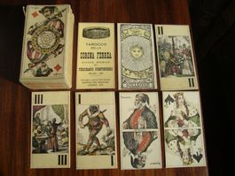 Tarocco della corona ferrea [Tarot de la couronne de fer]