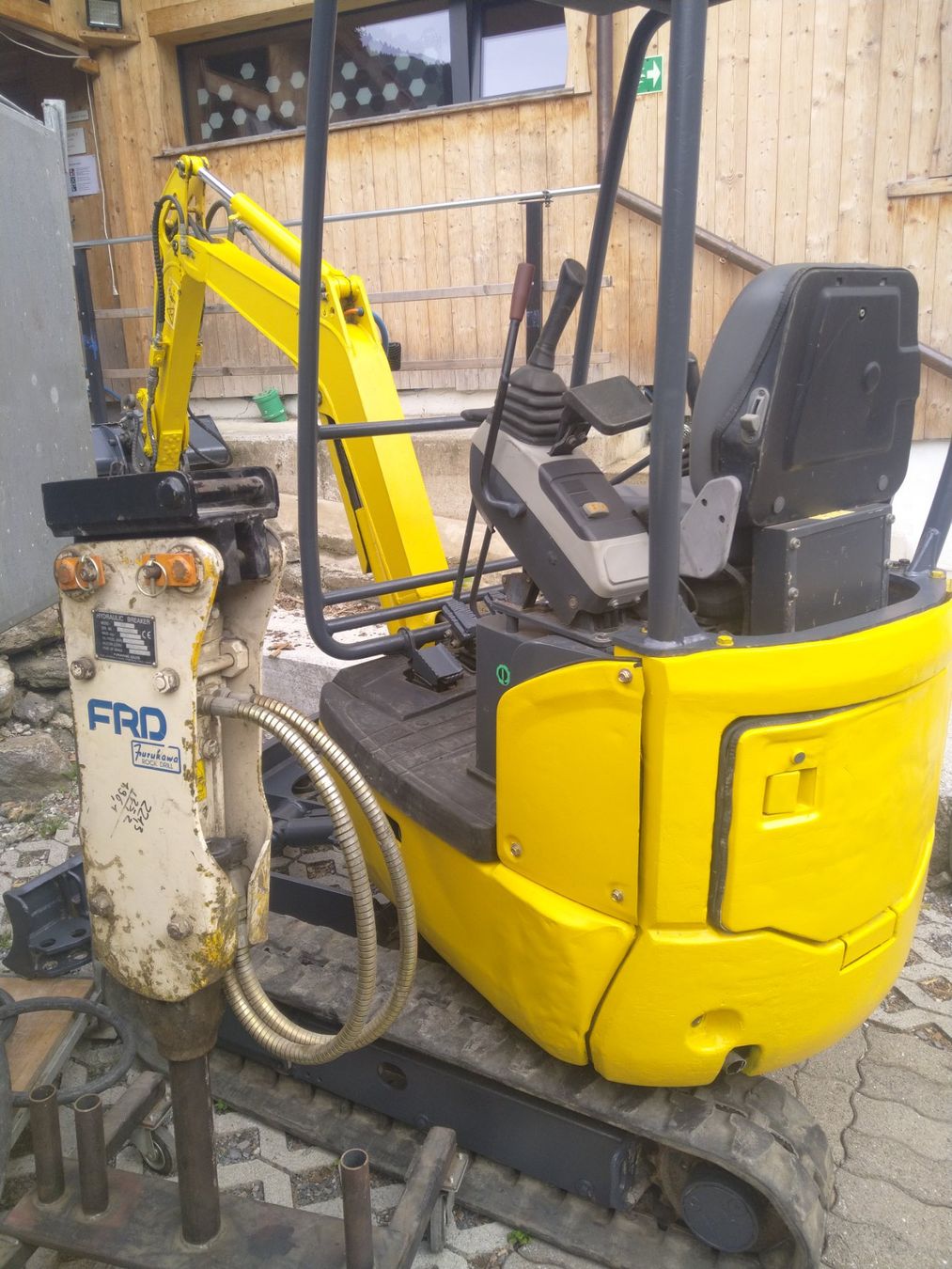 Escavatori: Komatsu pc16 – Usato da Lauterbrunnen venduto da stasim95 3