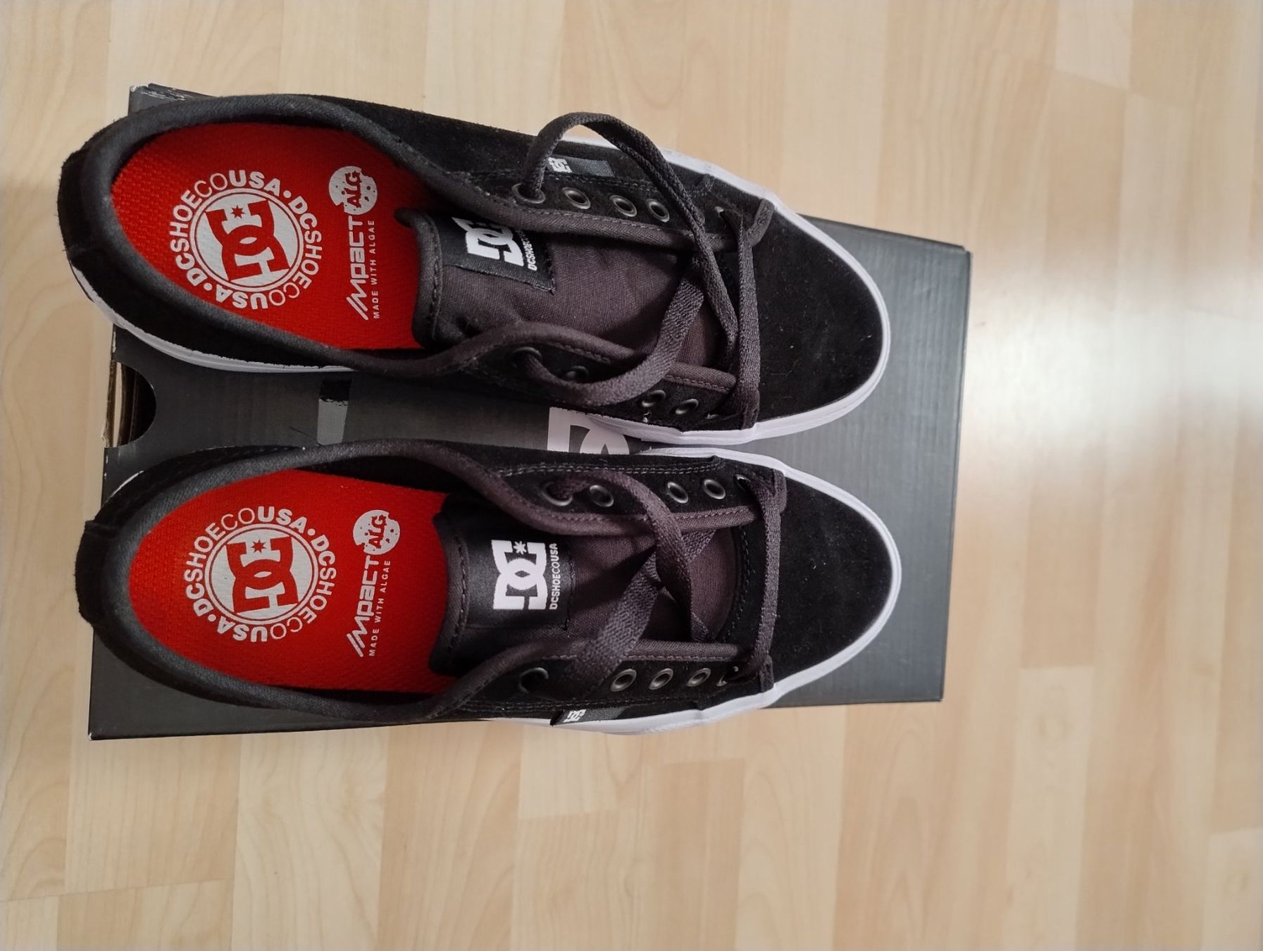 DC shoes Chaussures hommes: DC Schuhe Neu – D'occasion à Chur par Andry69