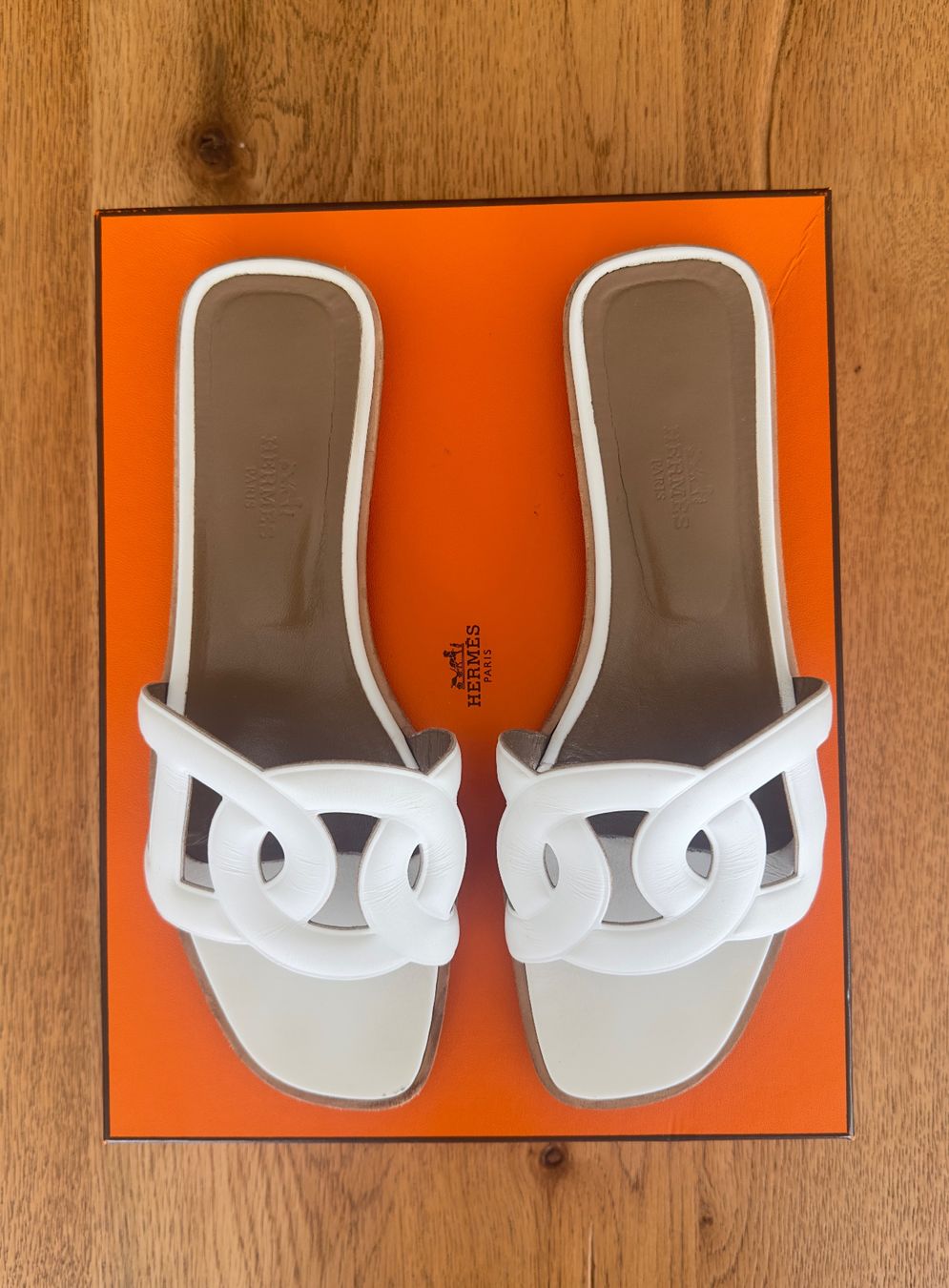 Hermès Damenschuhe: Original Hermès Omaha Sandals – Gebraucht aus Buchs ZH von Molly38 1