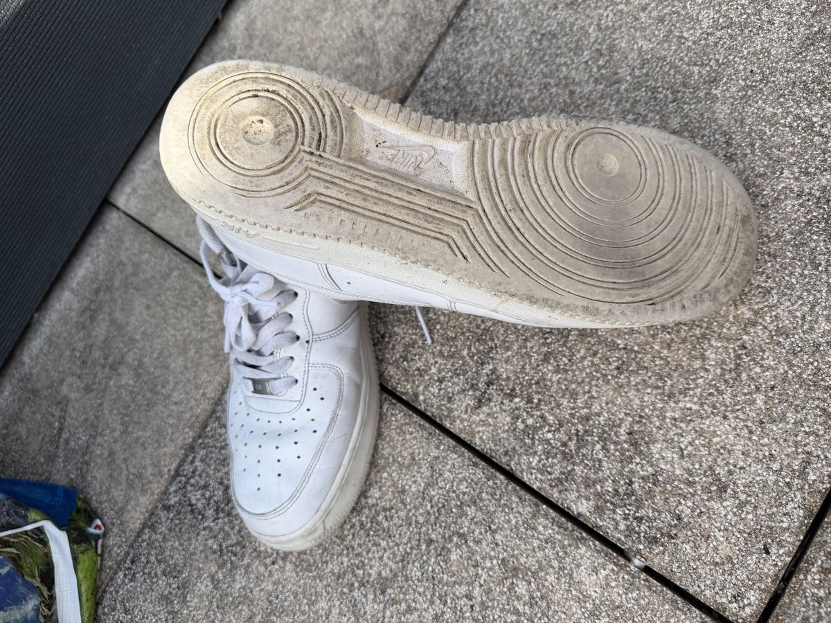Nike Herrenschuhe: Baskets Nike Air Force 1 Blanches  – Gebraucht aus Montpreveyres von ahl_9hg2 1