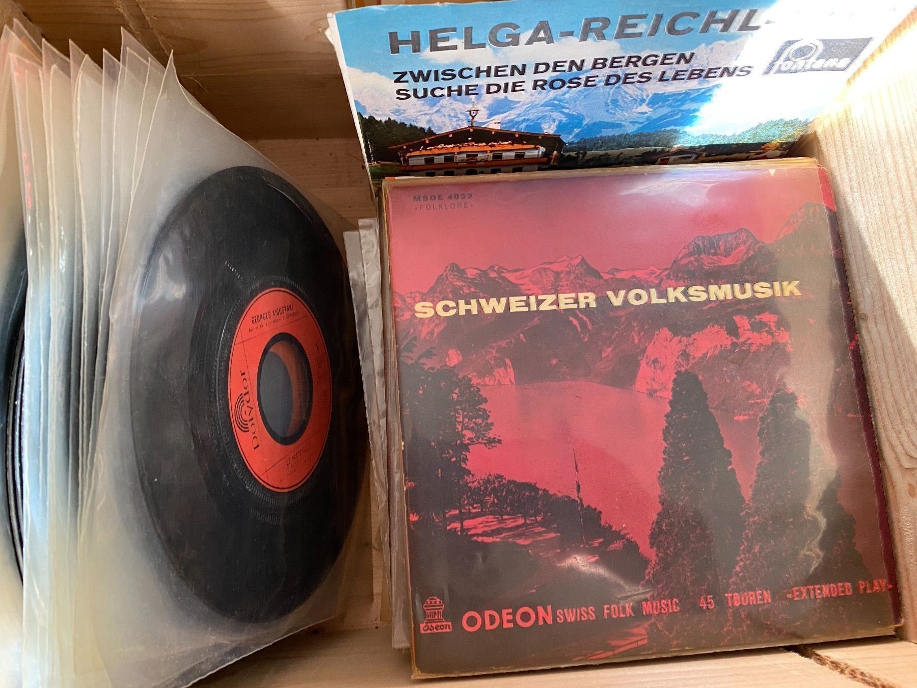 Dischi in vinile: 50 Singles 45er – Usato da Zürich venduto da Pyramid1 1
