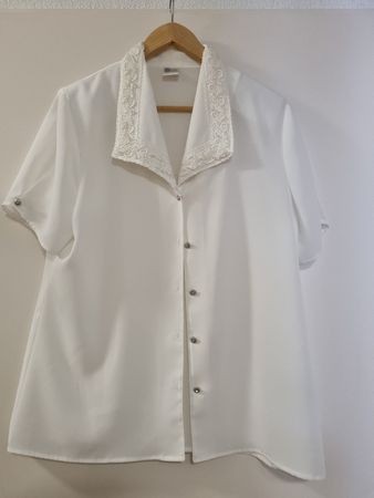 Hübsche Bluse, Weiss, Sixth Sense, Spitze, Grösse 44