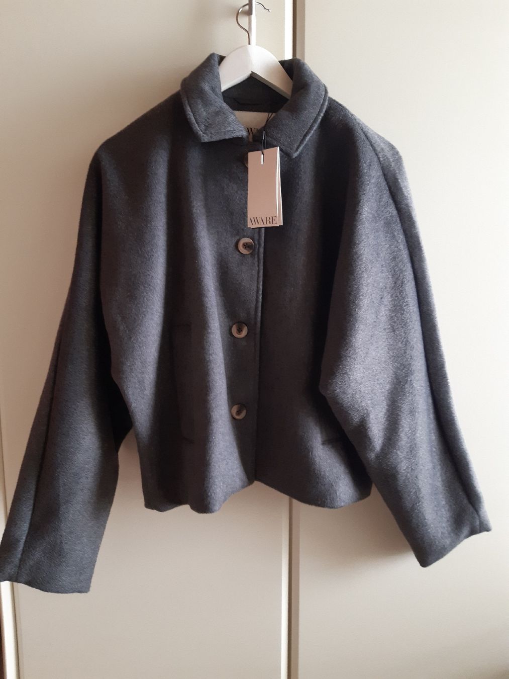 Giacche: AWARE - Veste grise TXS – Nuovo e nell'imballaggio originale da Cressier - NE venduto da bloomydays 5