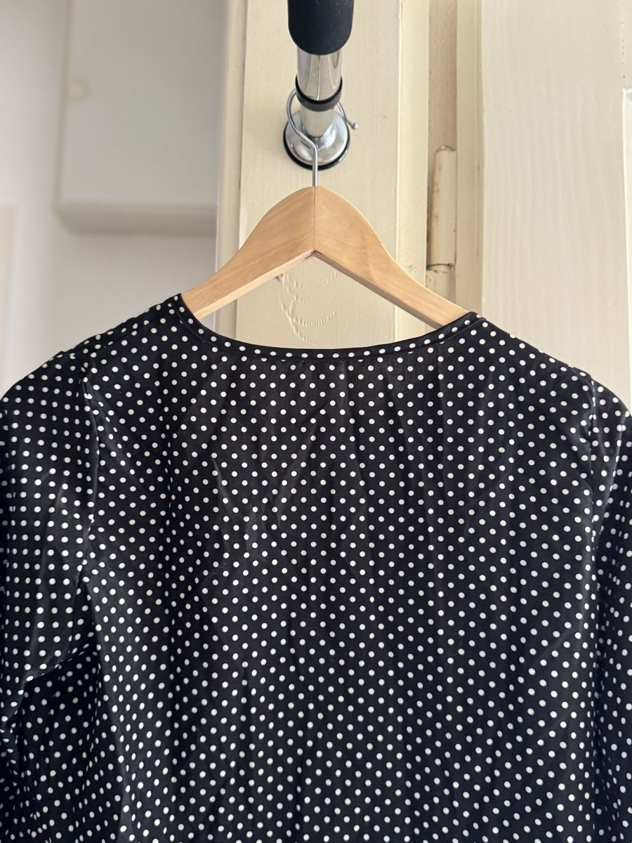Camicette: Chic Black Polka Dot Blouse - Unworn – Nuovo (secondo la descrizione) da Zürich venduto da olalinda 3