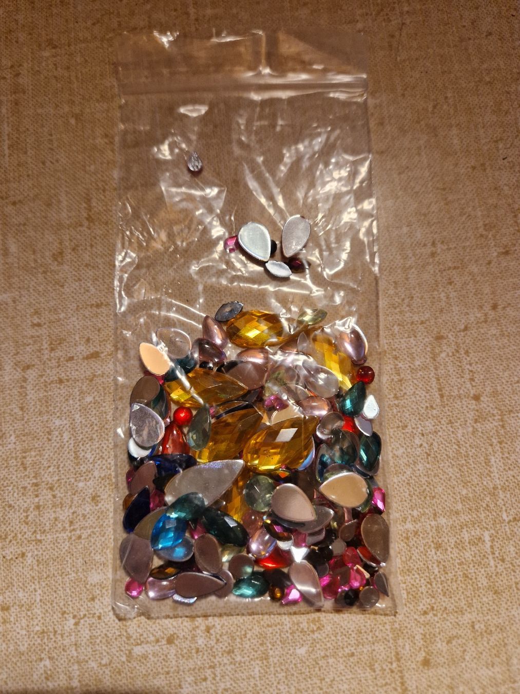 Bastelsets: Basteln Schmucksteine gemischt  – Neu (gemäss Beschreibung) aus Luthern von Ricolinchen