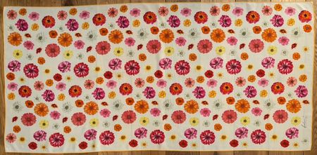 Foulard FABRIC FRONTLINE avec des Marguerites multicolores