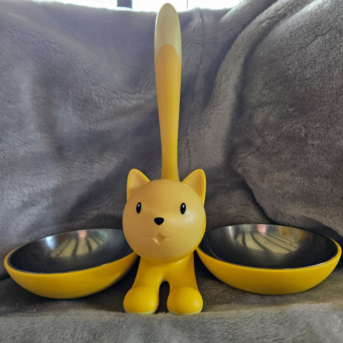 Alessi Ciotole: Gamelle pour chat Alessi - jaune – Usato da Bullet venduto da liowus77