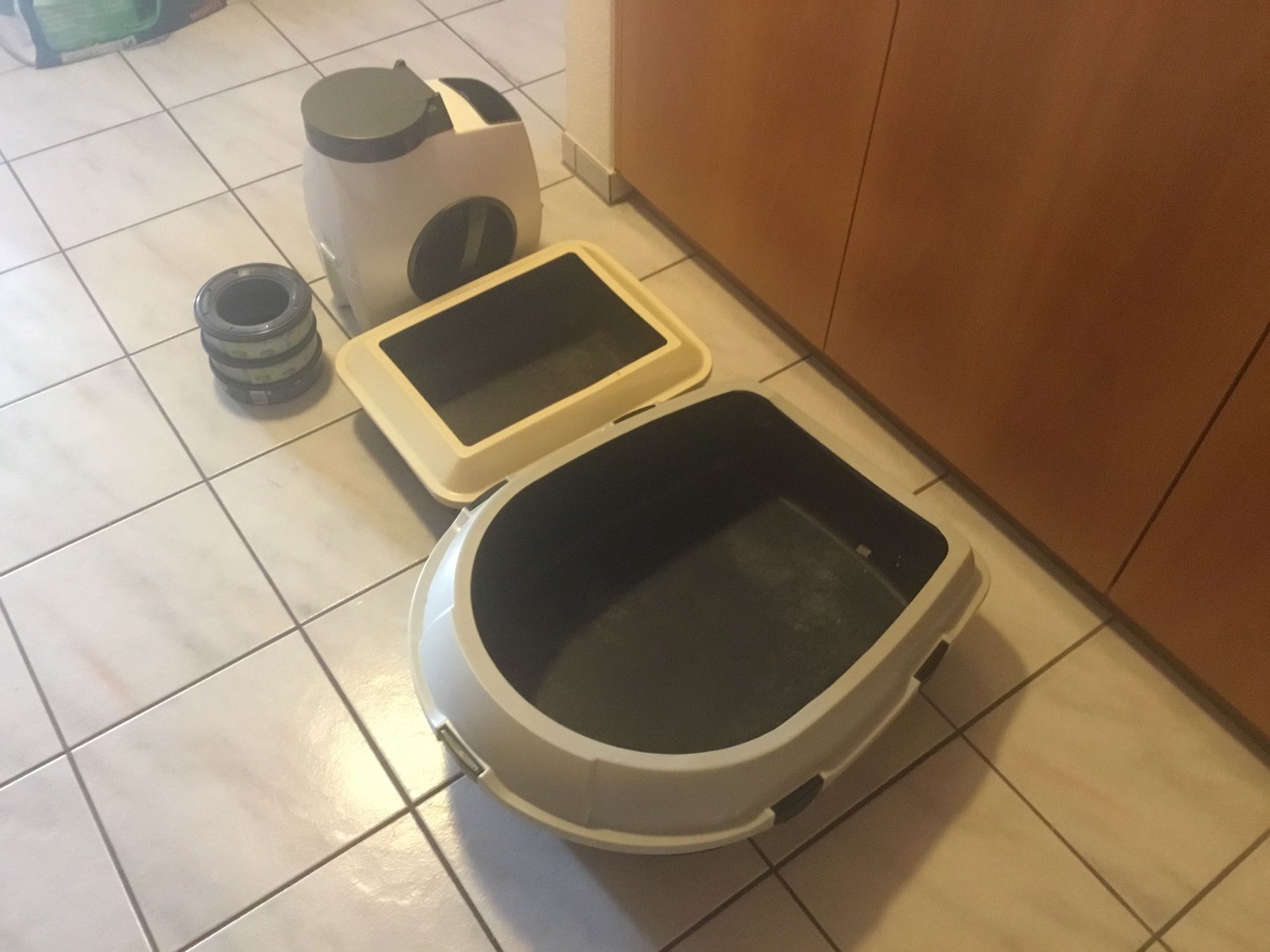 WC: Katzentoilette – D'occasion à Donzhausen par Rana79 2