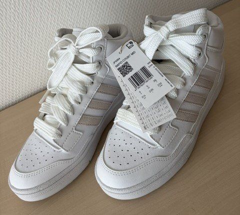 Adidas Scarpe da donna: ADIDAS RAPID COURT MID Gr. 38 – Nuovo e nell'imballaggio originale da Emmenbrücke venduto da Galerie