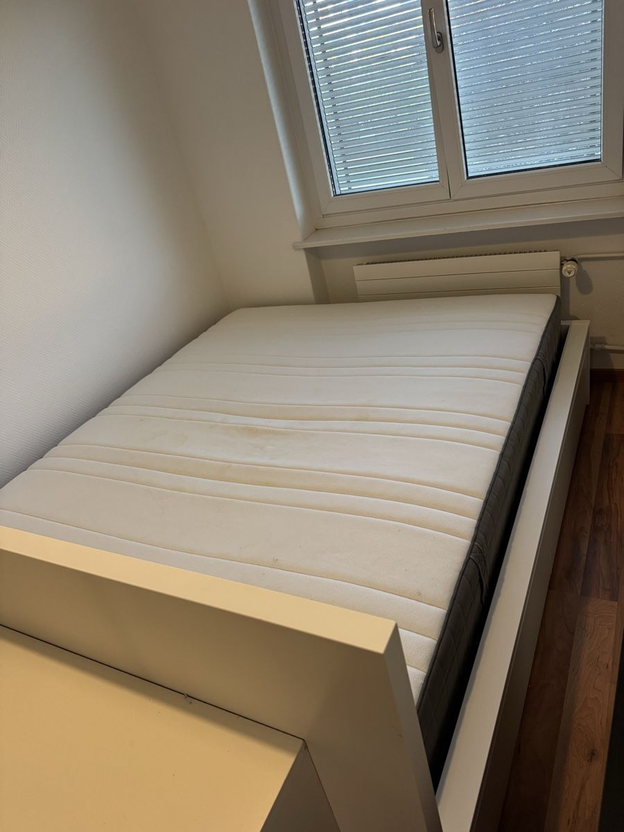 Lits: Double bed with drawers + mattress – D'occasion à Zürich par boc_5bmx 1