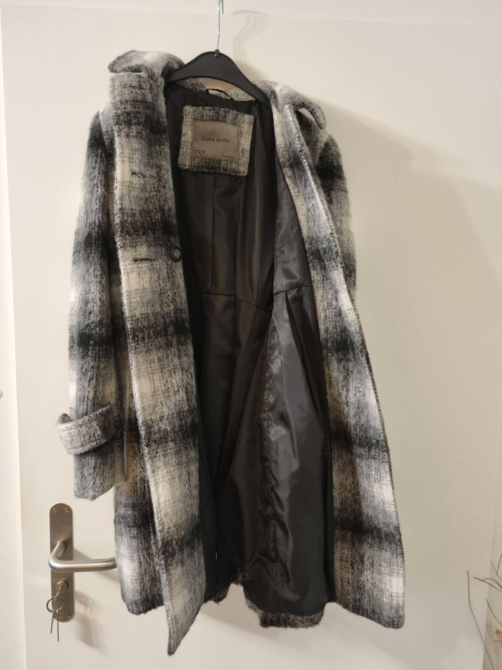 Zara Cappotti: Zara Wintermantel Gr. M – Usato da Thalwil venduto da Briscolina 1