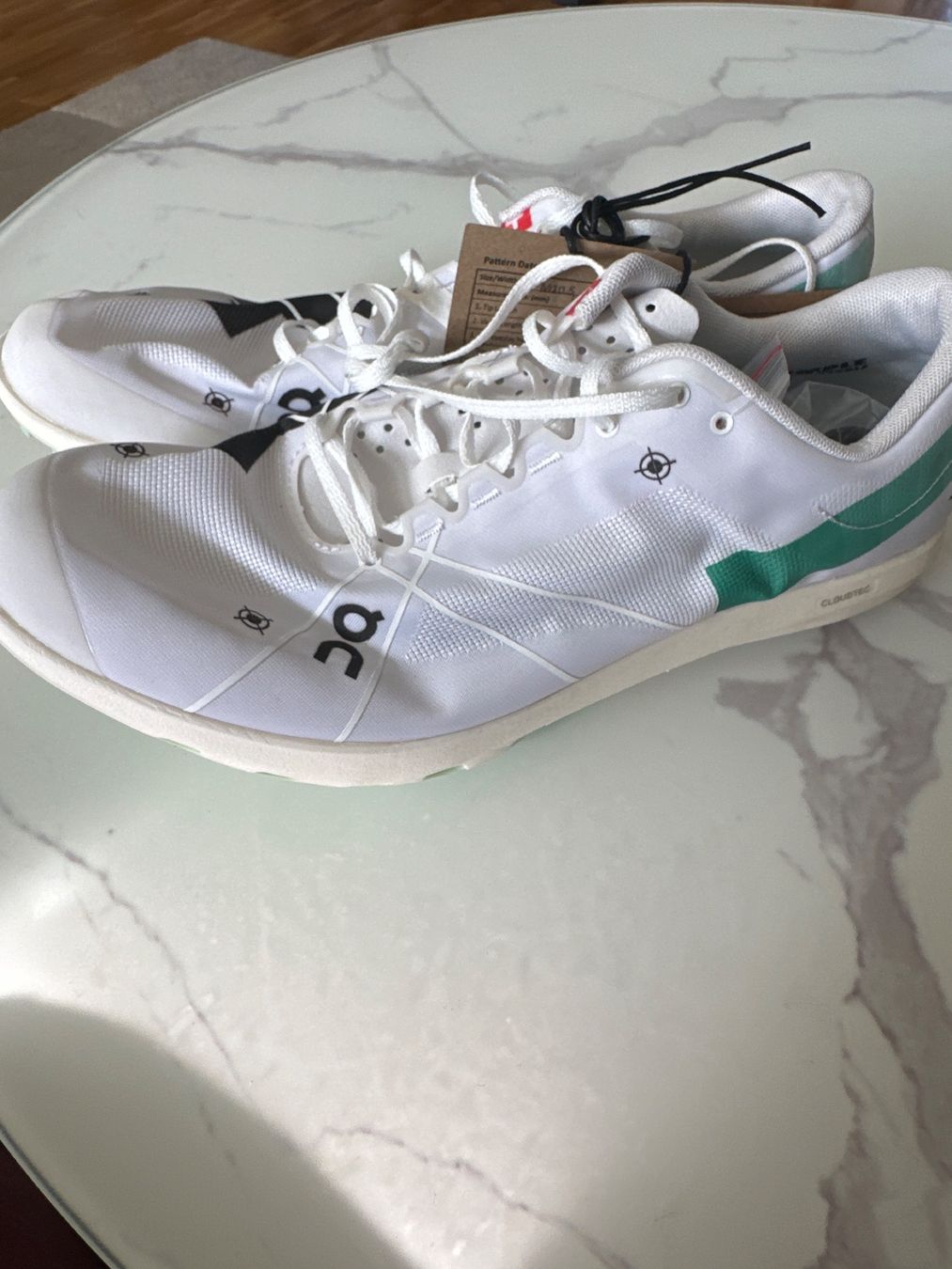 On Chaussures hommes: On Rennschuhe – Neuf (Voir description) à Bonstetten par off_w6v7 1