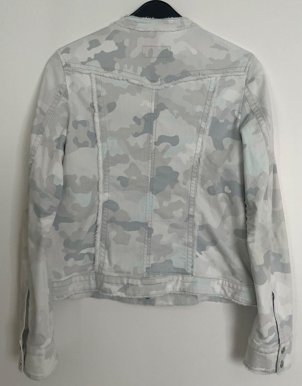Giacche: Jeansjacke Marc Cain – Usato da Uster venduto da Family_Boutique 3