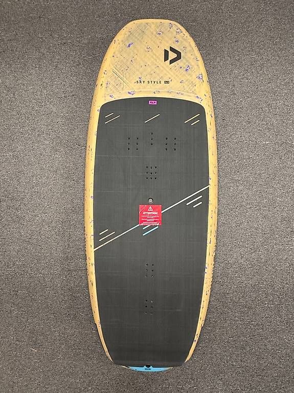 Duotone Tavole da surf e di nuoto: Duotone Sky Style SLS - 95L - 2026 – Nuovo (secondo la descrizione) da Einsiedeln venduto da WMKiteboarding