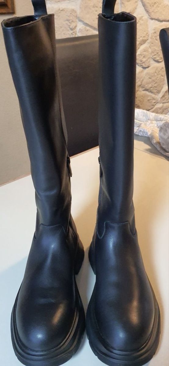 Karl Lagerfeld Scarpe da donna: Karl Lagerfeld gr.39 – Nuovo (secondo la descrizione) da Andhausen venduto da bgy_y6xl 1