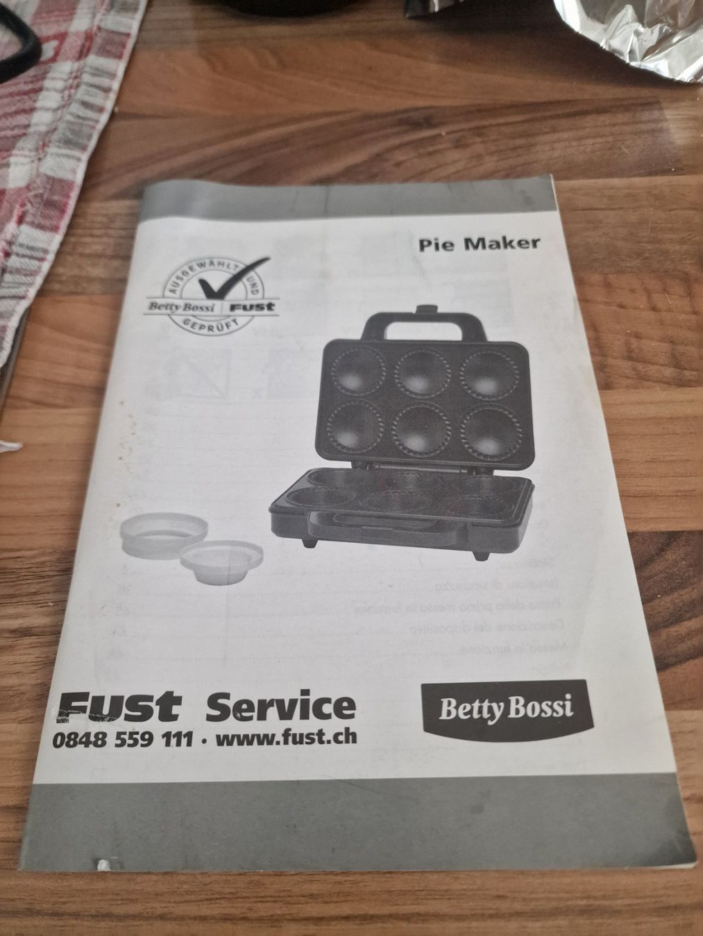 Fust Appareils de cuisine: Pie-Maker FUST – D'occasion à Gerlafingen par Regenboge4 3