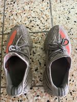 Adidas Yeezy Boost 350 V2 Gr. 44 - Top Zustand für den Somme