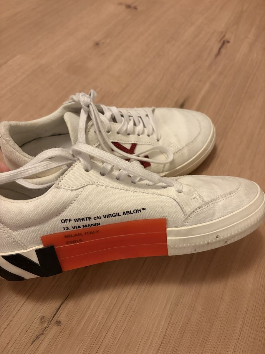 Off-White Damenschuhe: Off-White Sneaker Gr.40  – Gebraucht aus St. Gallen von mxna.dnkr 1