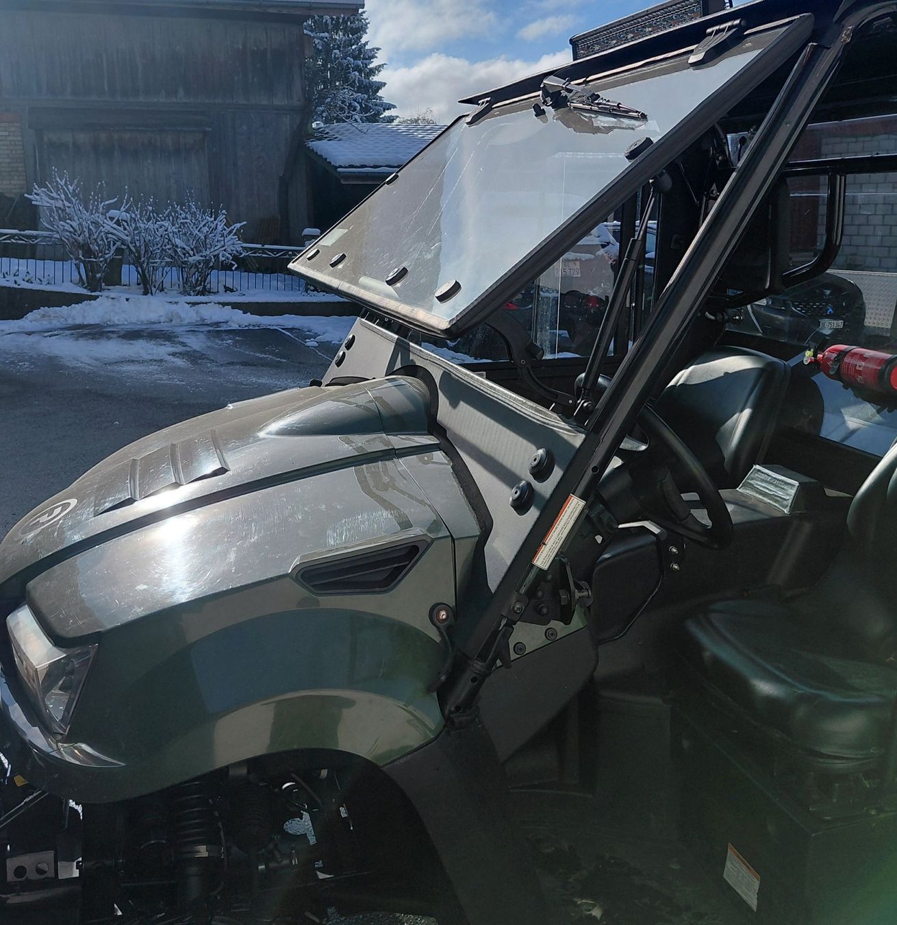 Kymco ATV / Quad: Kymco UXV 700 – Usato da Grosshöchstetten venduto da Hilux96 5