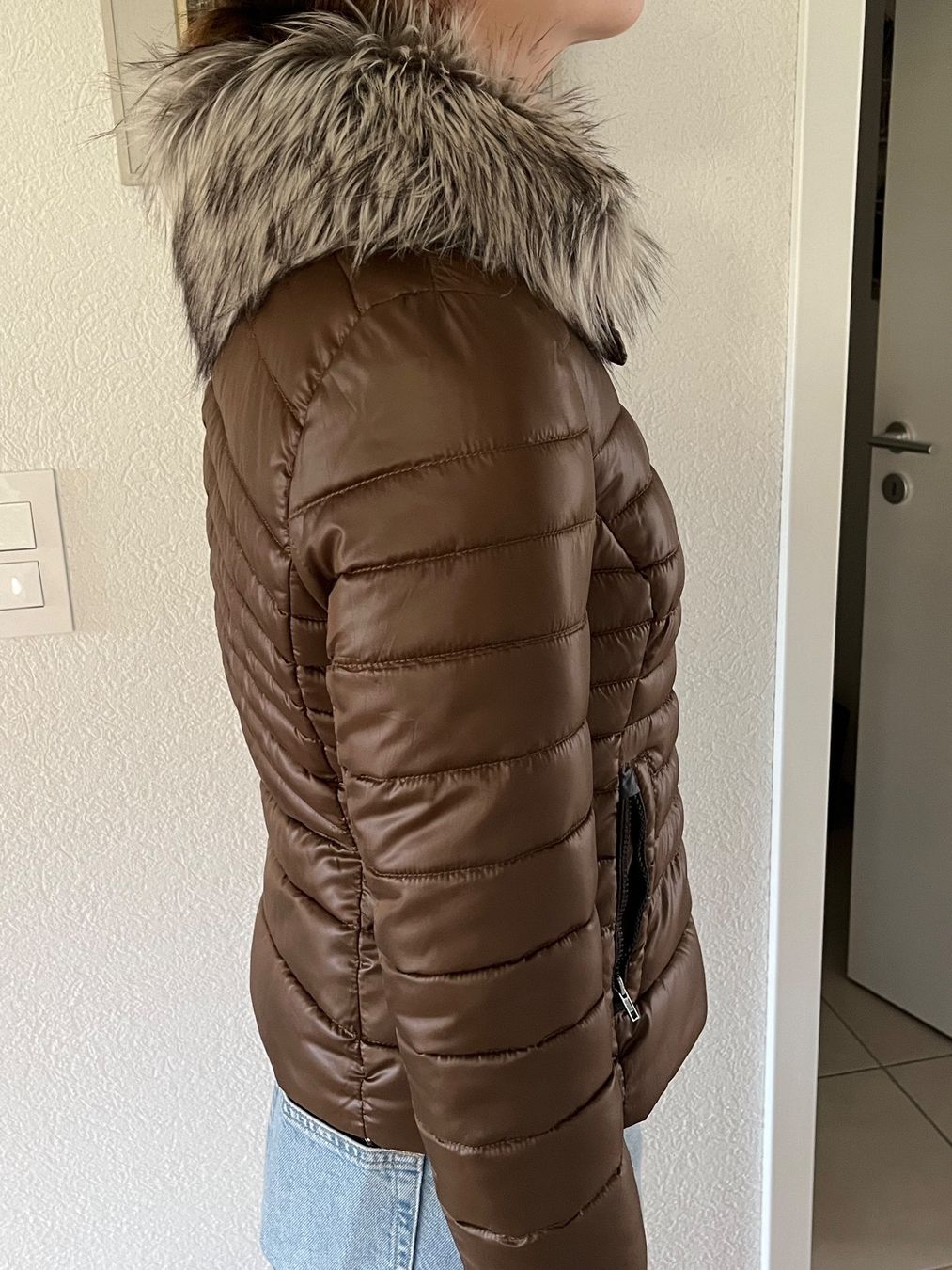 Giacche: Braune Steppjacke Gr. M – Usato da Marin-Epagnier venduto da Pastankl 7