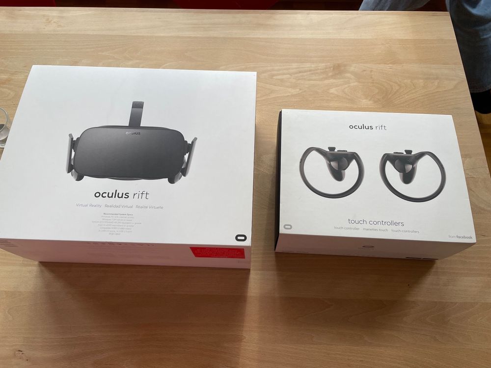 Oculus Rift + Touch Controllers | Kaufen auf Ricardo