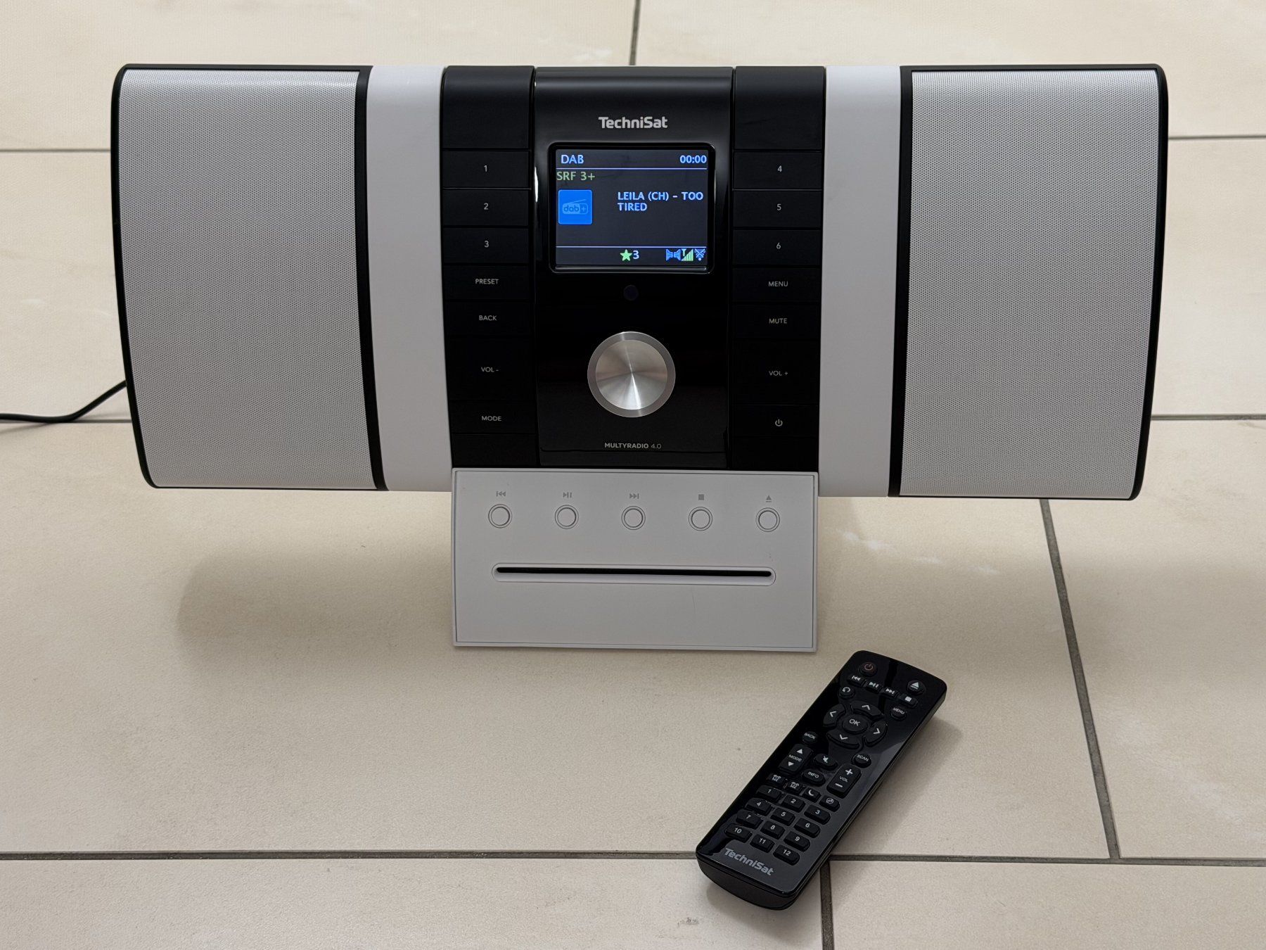 Technisat Radio: TechniSat Multyradio 4.0 | DAB+, WLAN, Bluetooth, Spotify, – Usato da Glarus venduto da walkerit