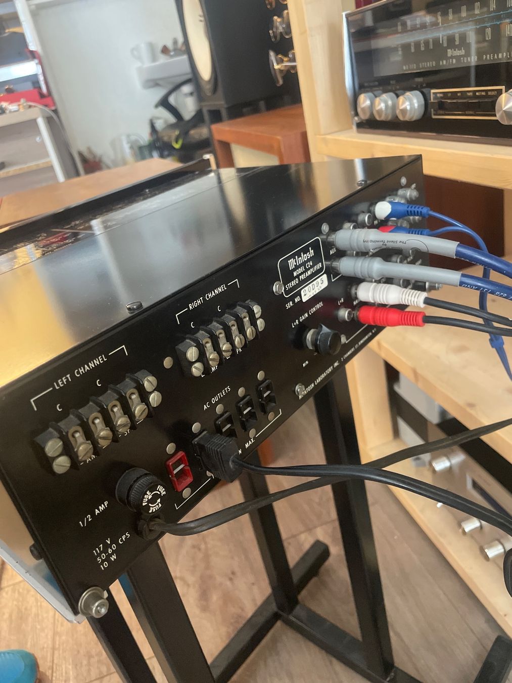 McIntosh Amplificatori: Mcintosh c24 – Usato da Onnens VD venduto da Vintage-Hifi-Store 3