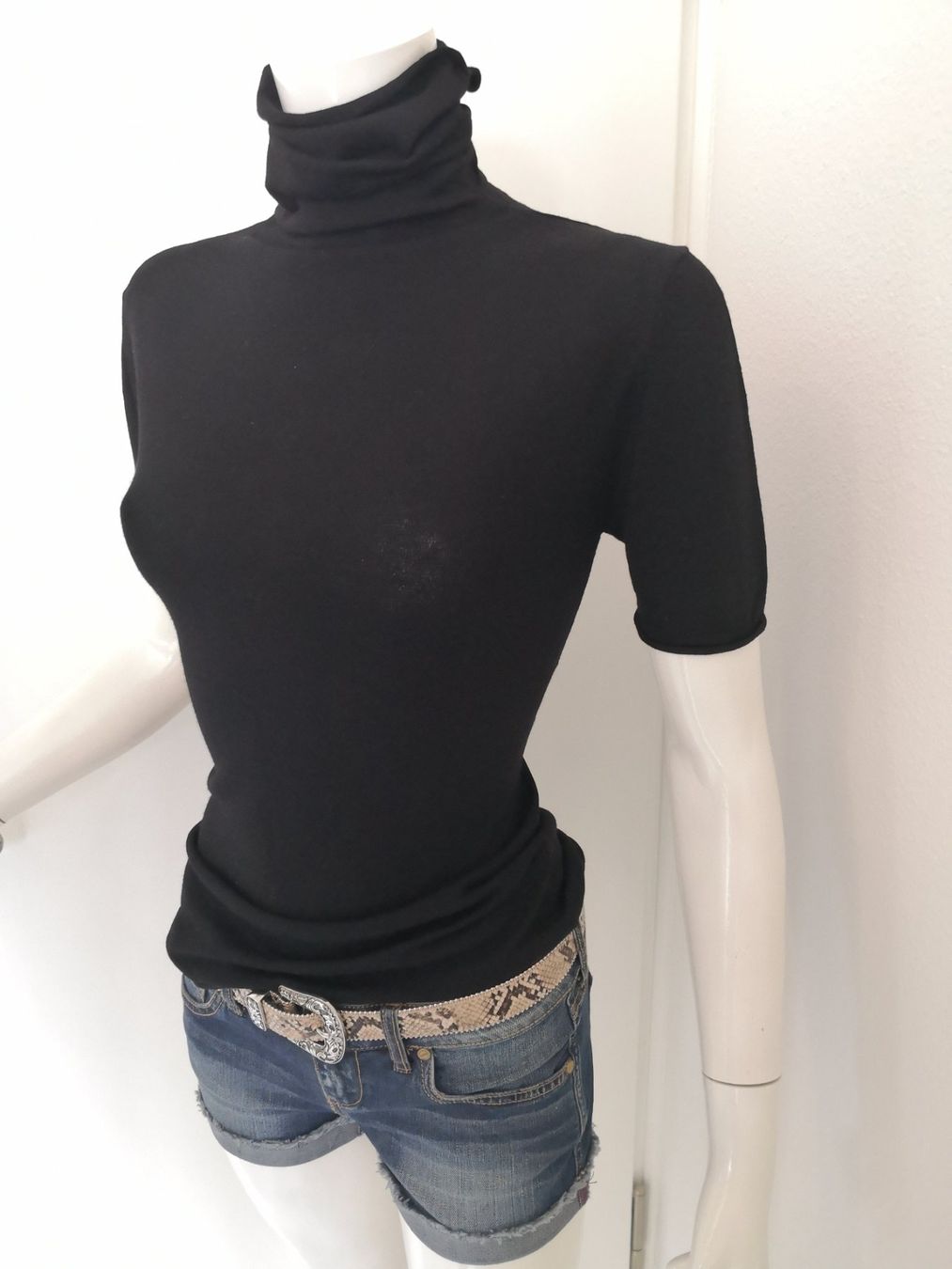 Mango Maglioni & Felpe: 🤩MANGO ROLLKRAGEN-STRICK-PULLOVER KURZARM SCHWARZ – Nuovo (secondo la descrizione) da Olten venduto da Naja-Twins-Twins 9