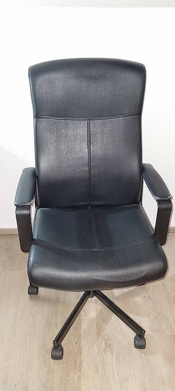 Stühle: Chaise de bureau – Gebraucht aus Valangin von Onzy