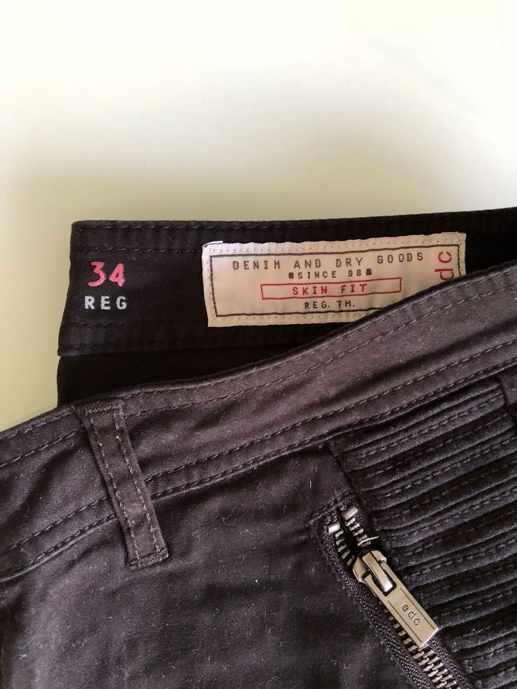 Jeans: Jeans Denim – Neu (gemäss Beschreibung) aus Adliswil von Jessik0