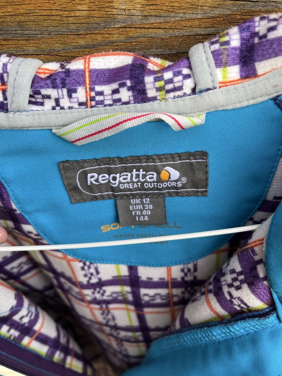 Giacche: Tolle Regatta Softshelljacke Grösse 38 – Usato da Uetendorf venduto da Simsalagrimm 3