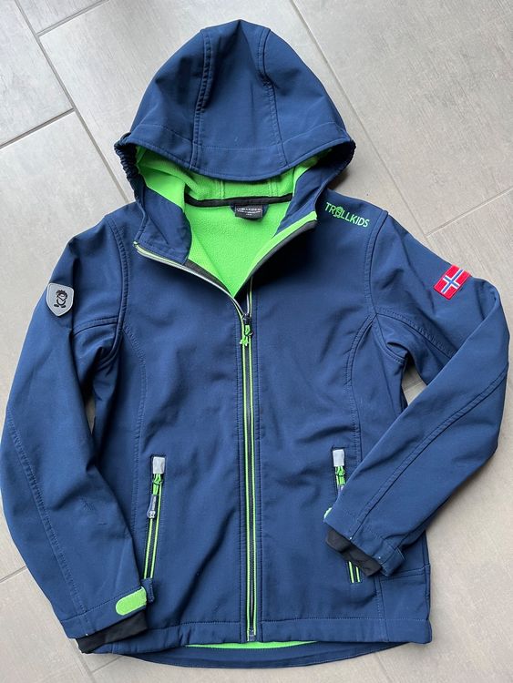 Softshell-Jacke Gr 134 Trollkid (Gebraucht) in Brugg AG für CHF 20