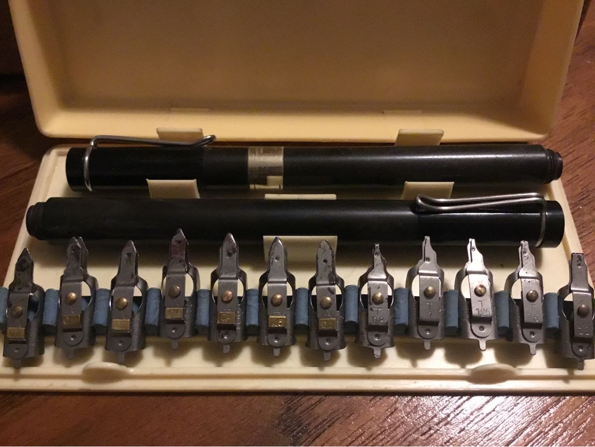 Pelikan Penna & Evidenziatori: Pelikan Kaligraphie Set – Usato da Schlieren venduto da Jeajet 4